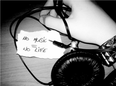  I Liebe that if thier wansnt music, none of us would be what we are now. We need to have it, thats whats so cool. Du see in class, if we were bored, would Du sit there of hum a tune? if there was nothing to do, listen to Musik oder kill yourself Musik means life and we cant let go of it NO music=No Life