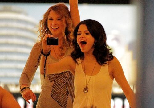 MINE
1) http://blog.muchmusic.com/wp-content/uploads/2010/01/taylor-and-selena-copy.jpg