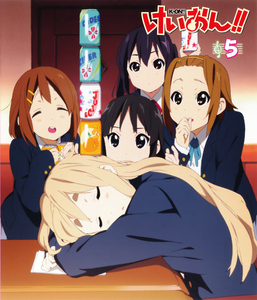 Imm pretty sure this is soda, if im correct. this is from k-on. 哈哈