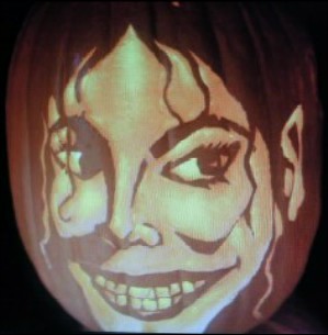  I don't really have any michaelween-ish pictures except this jackolantern with his face carved into it