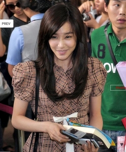  Fany unni with brown checked print!