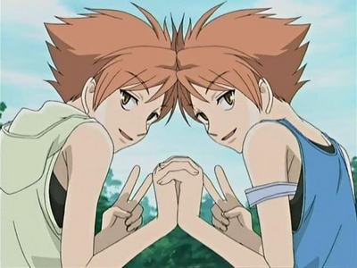  Idk if this couts but the hitachiin twins are holding hands! XDD