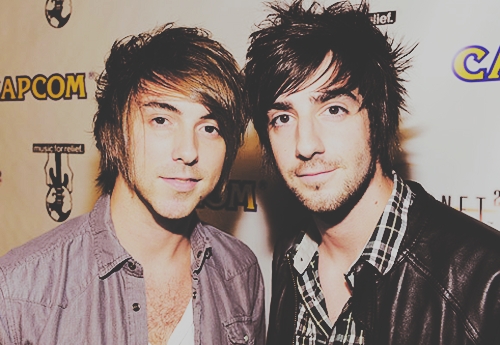  I ship JALEX! oh my god, they're perfect! it's Jack barakat, and Alex Gaskarth from All Time Low <3