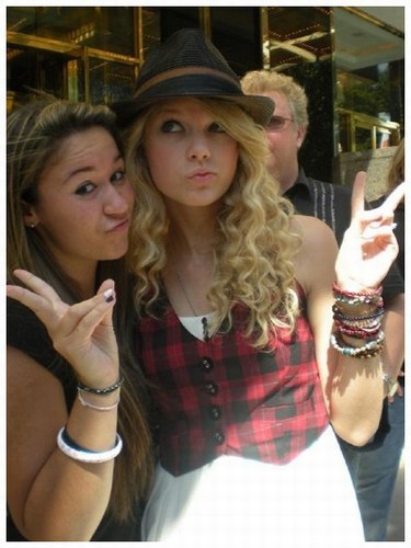  our cute young Taylor <13