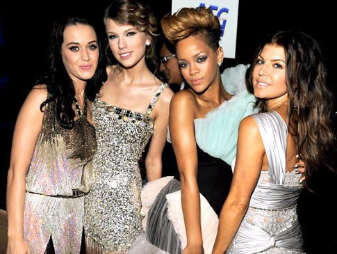 Taylor with Katy,Rihanna and Fergie...all different from her