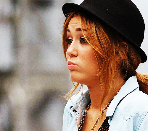  Miley Cyrus 4ever!!!!1