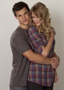 Taylor Swift looks so cute here <13