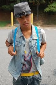 duhhhhhhhhhhhhhhhhhhhhhhhhhhhhh
itxs roc royal who dont kno that!!!!!!!!!
:)
