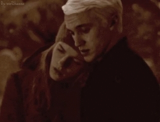 I was stuck between six amazing Dramione pics. I picked some based on how good the manip was. I think this one is cute ^_^