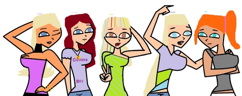  Name:Gorgia Stupid Momet:Her mom was cutting her hair and she jumped and her mom accidentily cut off a big chunk of hair Pic:The first one on the left Name:Leslie Stupid Moment:She was trying to dye her hair gold but it turned out rosa, -de-rosa Pic:The middle one Name:Ally Stupid Moment:She was rushing to get dressed for school she didn't didn't notice she put on a see-through camisa Pic:Last one