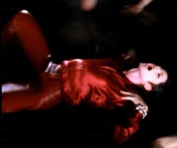  when i first saw Blood on the dance floor, it was before i knew i was in amor with Michael and attracted to him and i thought it was awesome. it wasnt until like a año hace i realised how increadible sexy he is in the video. i amor everything about it! the song, the dance, the club theme and i amor his hot red suit oh my god! i just cant get enough of BOTDF <3