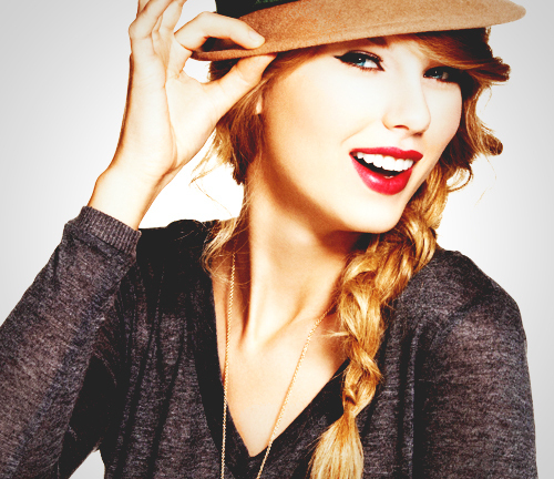 red lipstick and hat :)