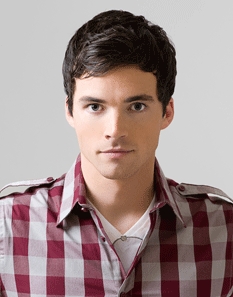  Well I like older guys so I'll choose Ezra.
