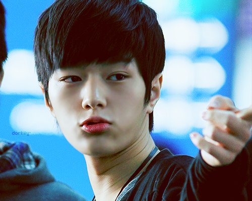 my fave member on Infinite is L..^^