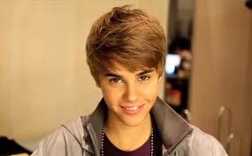  yes ,zac efron is cute but he not cute and hot like jb!!!!!jb i Liebe Du so much!!!!!!!!!!!