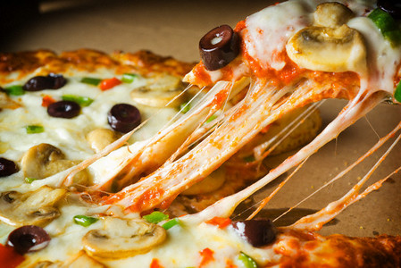  What's your kegemaran food? (mine is pizza atau pasta :D)