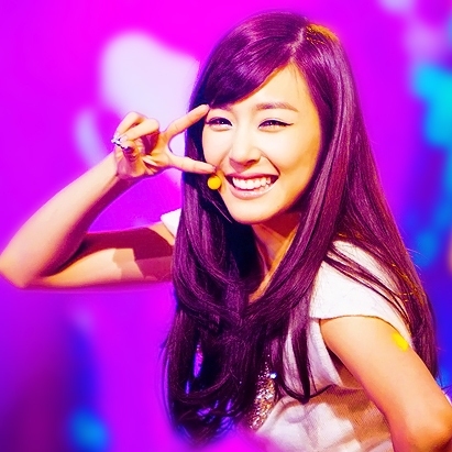  Here's my first try! ^^ About ur Q: MY A: This contest is great!! I Liebe all contests made Von you!! I Liebe this contest because I can explore Mehr pictures of Tiffany ^^. No need to improve anything I guess, because you're doing great enough! Can Du choose? 1. http://imgbox.com/aalj0FnC 2. http://imgbox.com/aaiaysjM 3. http://imgbox.com/aahV5X4f 4. http://imgbox.com/aacxCVDB I Liebe this so badly!! ^^ But unfortunately it is a Gif. file. Take a look, http://30.media.tumblr.com/tumblr_lyyptb O5SC1r05boko1_500.gif