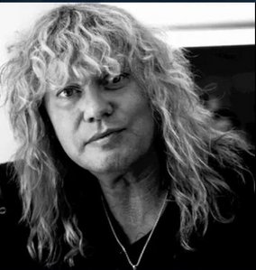  I had a lot when i was a lonely child growing up, i still have my imaginary Friends and i have an imaginary Boyfriend name Rick Savage I Amore him!!!!
