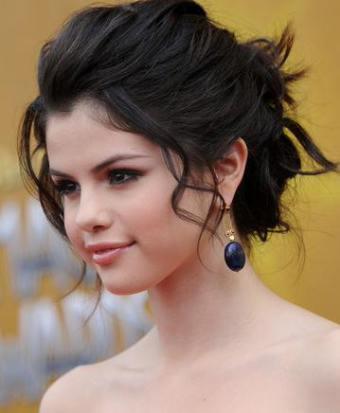  this mine, selena with hairstyle..^^