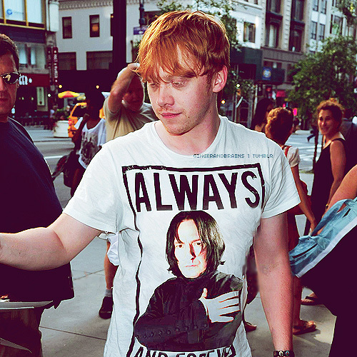 Fanpopping, Watching/Reading Harry Potter, Dancing, And.. Trying to find lebih pictures of Rupert Grint.