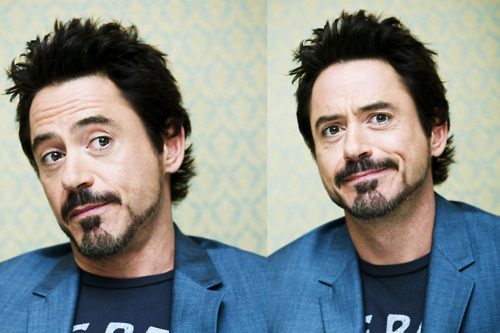  Robert Downey Jr. (1.)because of his awesome facial expressions... (2.)all films in which he is playing are great (especially Sherlock Holmes) (3.) because of this beautiful brown (puppy-)eyes and the black/brown stylish hair and his smile... (4.) because I think there are zaidi than hundret reasons why he is just Mr. Awesome ^^