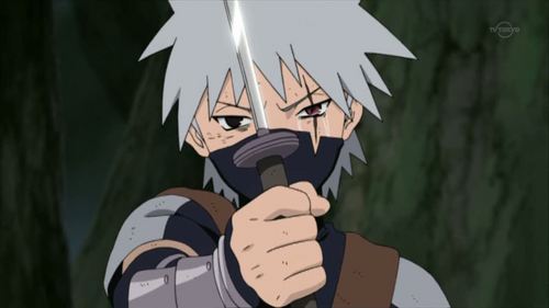  Kakashi crying u never see him crying even though he is younger its still rare!!