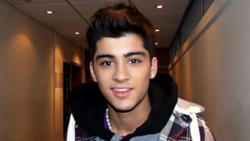 The first song i hear from one direction is What Make You Beautiful... And i begin to fall in love with Zayn Malik :D