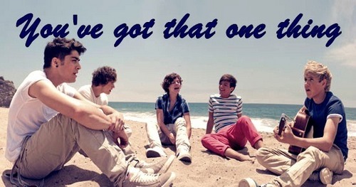  one thing <3 but my favori is Save toi tonight, heres the link to it : http://www.youtube.com/watch?v=0vfGja074tE