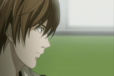  Of course not! Light Yagami is just a hard working honor student! (Just ignore the floating apples)