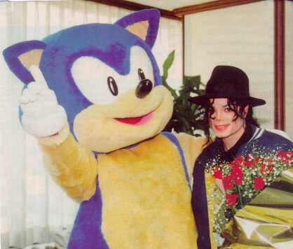  I like this one because it has my two preferito things Michael and Sonic the hedgehog