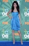  i would 爱情 to own this dress from selena gomez