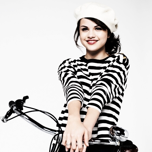  this mine, Selena with bike..^^