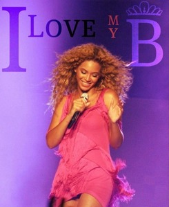  Well...even though it's obvious.. My fav female singer for all time,the best FEMALE singer,dancer,performer EVER is Beyonce!!!!!! Enough said!.. Com'on The woman is tremendous!She is gorgeous, talented ,pure,loving,unique,confident,sexy I mean..She's a GODDESS(at least for me) I just 爱情 her!!!!!