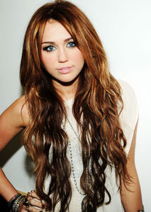  Miley :)