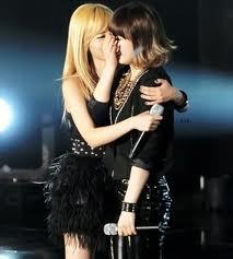  Sunny and Taeyeon, this is art for me. They look so pretty!!!!