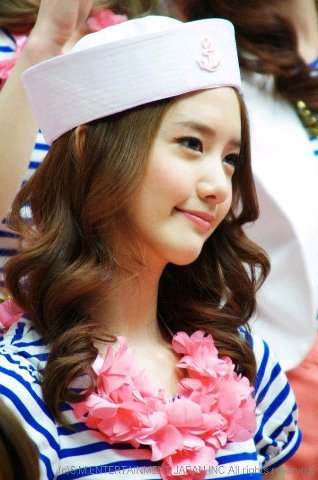  Yoona... she is most beautiful, pretty and cute at same time.. thats my opinioin^^