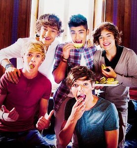  I 爱情 One Direction Because they Inspire me. How 5 normal teenager followed their dreams and never gave up. I 爱情 them Because they make great 音乐 and when they are performing Live they are very talented! I 爱情 them Because they support each other and they are really funny! Plus they are so hot!
