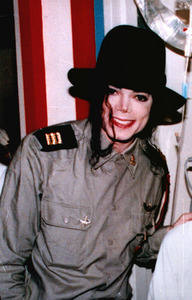  Michael Jackson ;)