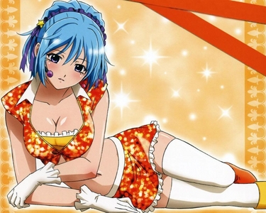  im not sure actualy, but one of my फ्रेंड्स say i sound similar to kurumu kuruno from R+V (english ver) i guess i can kinda hear the simularities ^^
