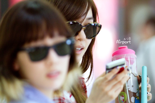  Fany..with tae tae and the hello kitty tumbler :)!!