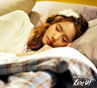  Pretty Yoong Thing. Sleeping...
