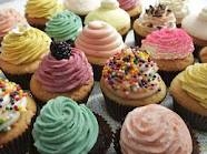  no, no i dont hate cupcakes. i also dont like cupcakes. I 爱情 THEM!