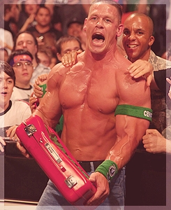  yes cena is my fav i l’amour him <3