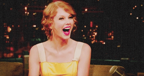  post a pic of taylor laughing