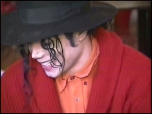  If bạn had to write a tình yêu letter to Michael what would bạn write?