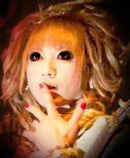 I'm confused is Hizaki a boy or girl?