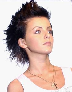  who is your biggest celebrity crush of the same sex? mine is yulia volkova from tatu and joan jett lol xD man i upendo them :)