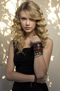 post pic. of tay wearing bracletes <13