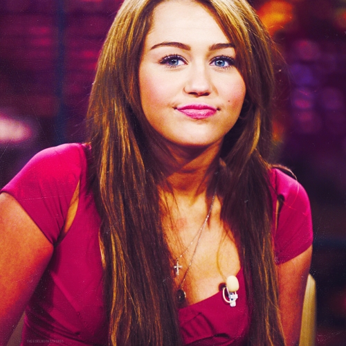  Post A Pic Of Miley! Anything あなた Want =]]