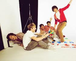 ROUND 4...POST A PIC OF 1D playing games,board game,video games etc...
